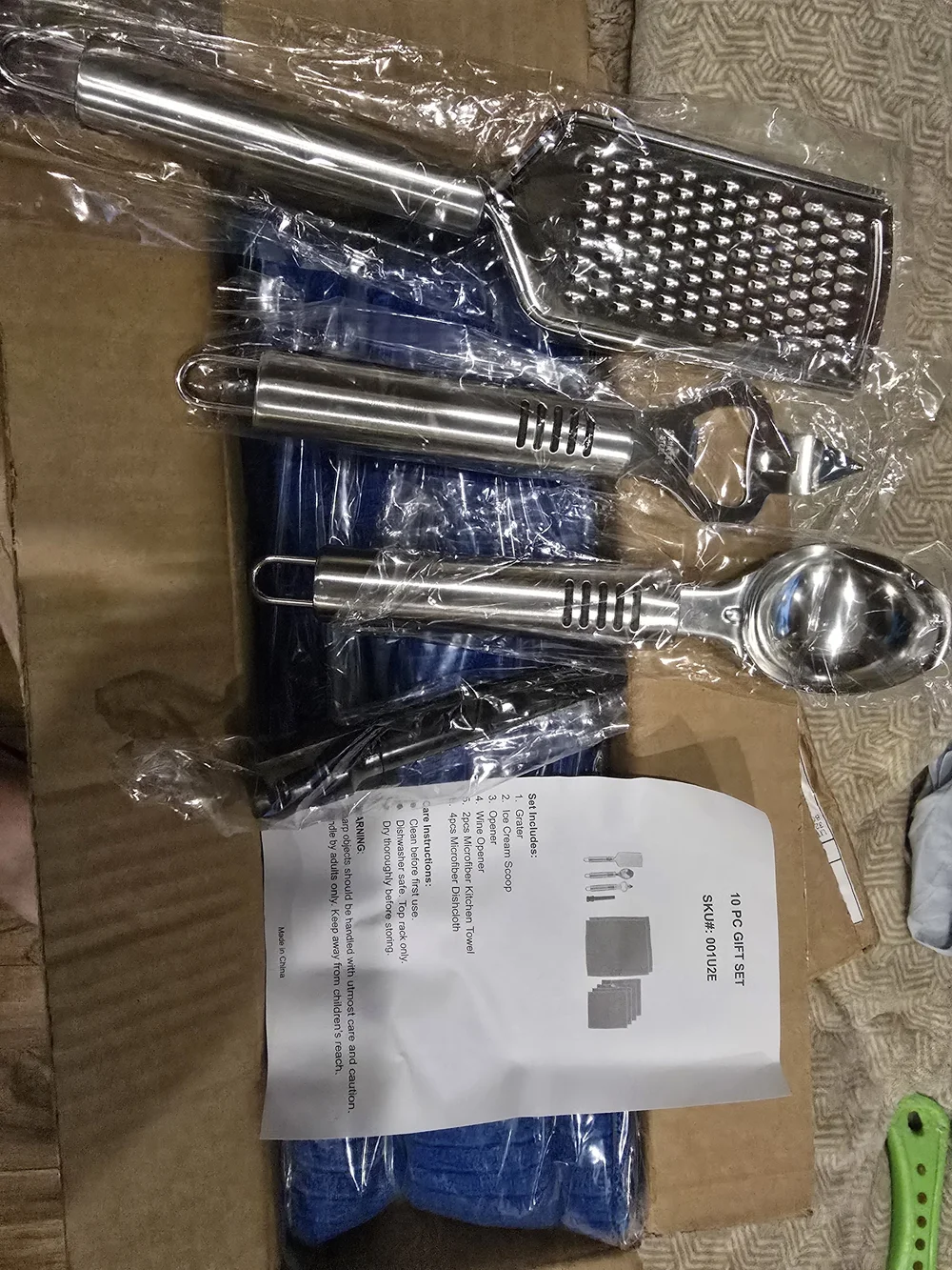 Kitchen Gadget Set with Blue Microfiber Towels